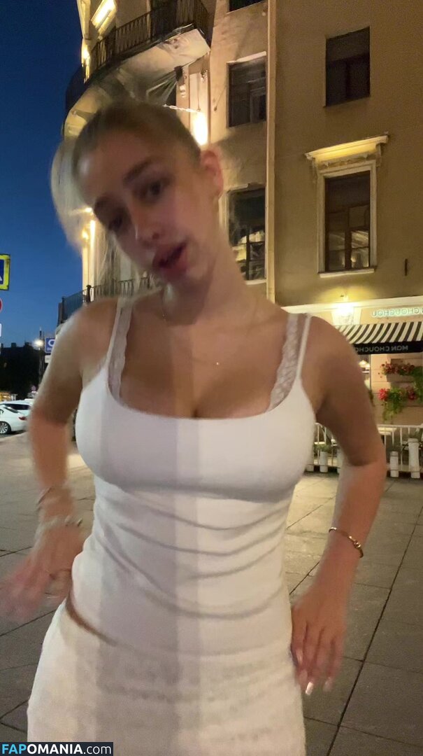https: / sofyaplotnikova / xsofya_x ヌード OnlyFans  流出写真 #2