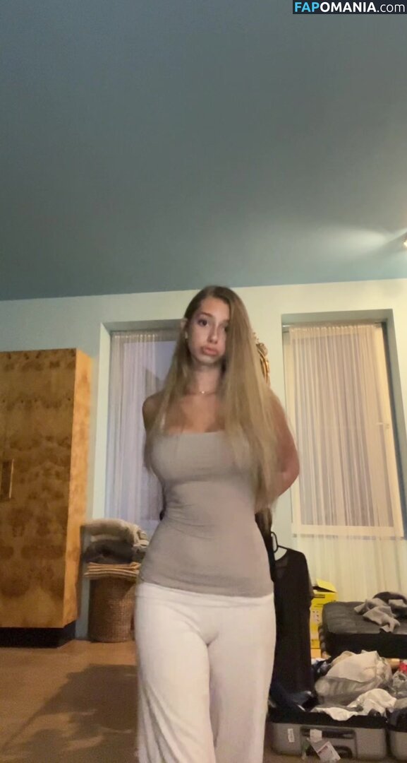 https: / sofyaplotnikova / xsofya_x ヌード OnlyFans  流出写真 #3