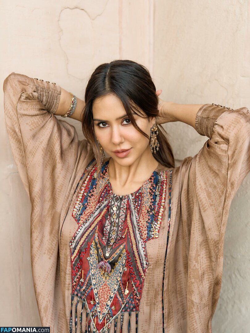 Sonam Bajwa / bajwasonam / sonambajwa ヌード OnlyFans  流出写真 #28