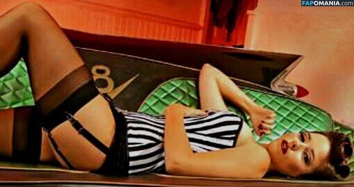 Sophia Bush / sophiabush ヌード OnlyFans  流出写真 #8