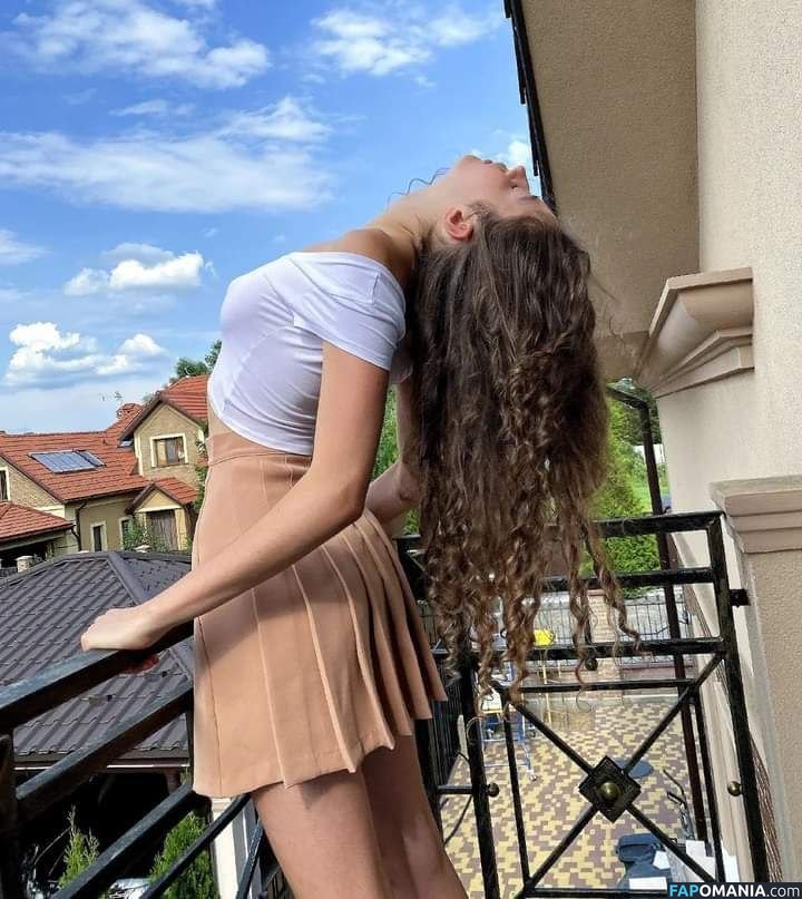 Derwald / Stefania Deriabina / st.efania4105 / xostefania ヌード OnlyFans  流出写真 #17