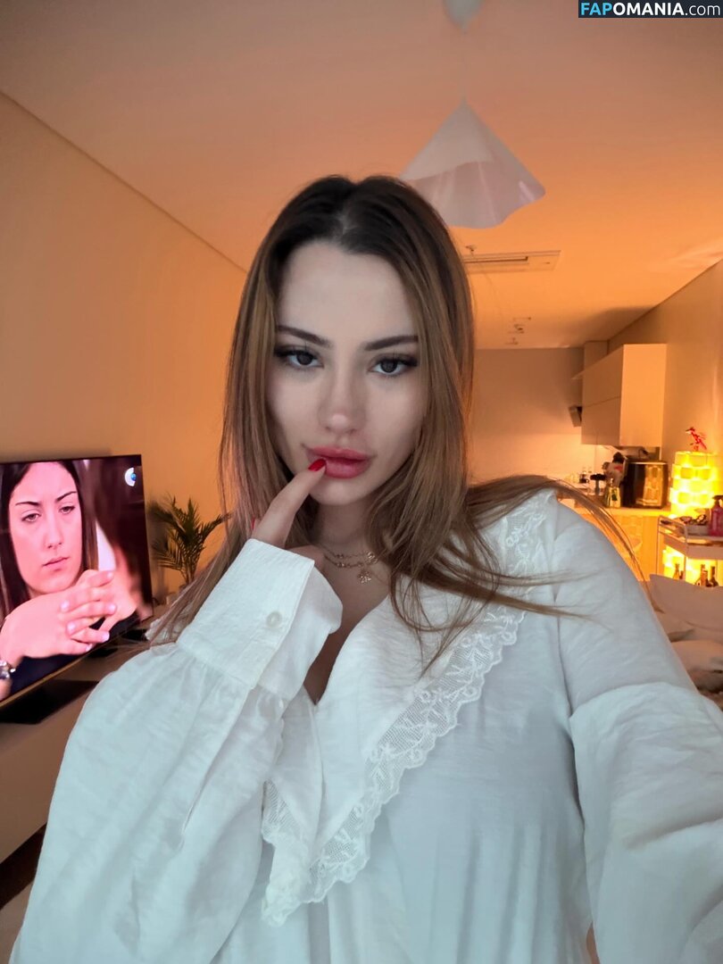 Su Balcı / sublcc ヌード OnlyFans  流出写真 #1