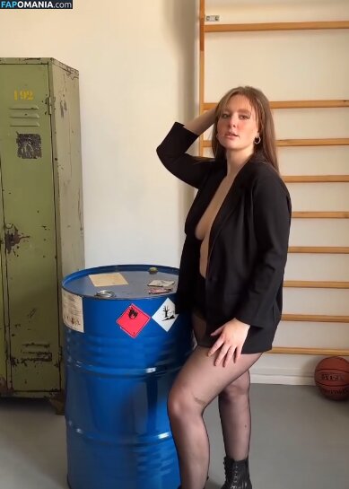 huladew / juliamia_official / suesses.rot ヌード OnlyFans  流出写真 #62