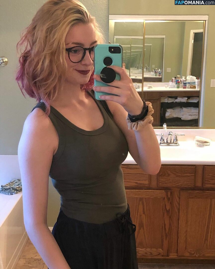 SuopOnTwitch / Suuuoppp Madison ヌード OnlyFans  流出写真 #1