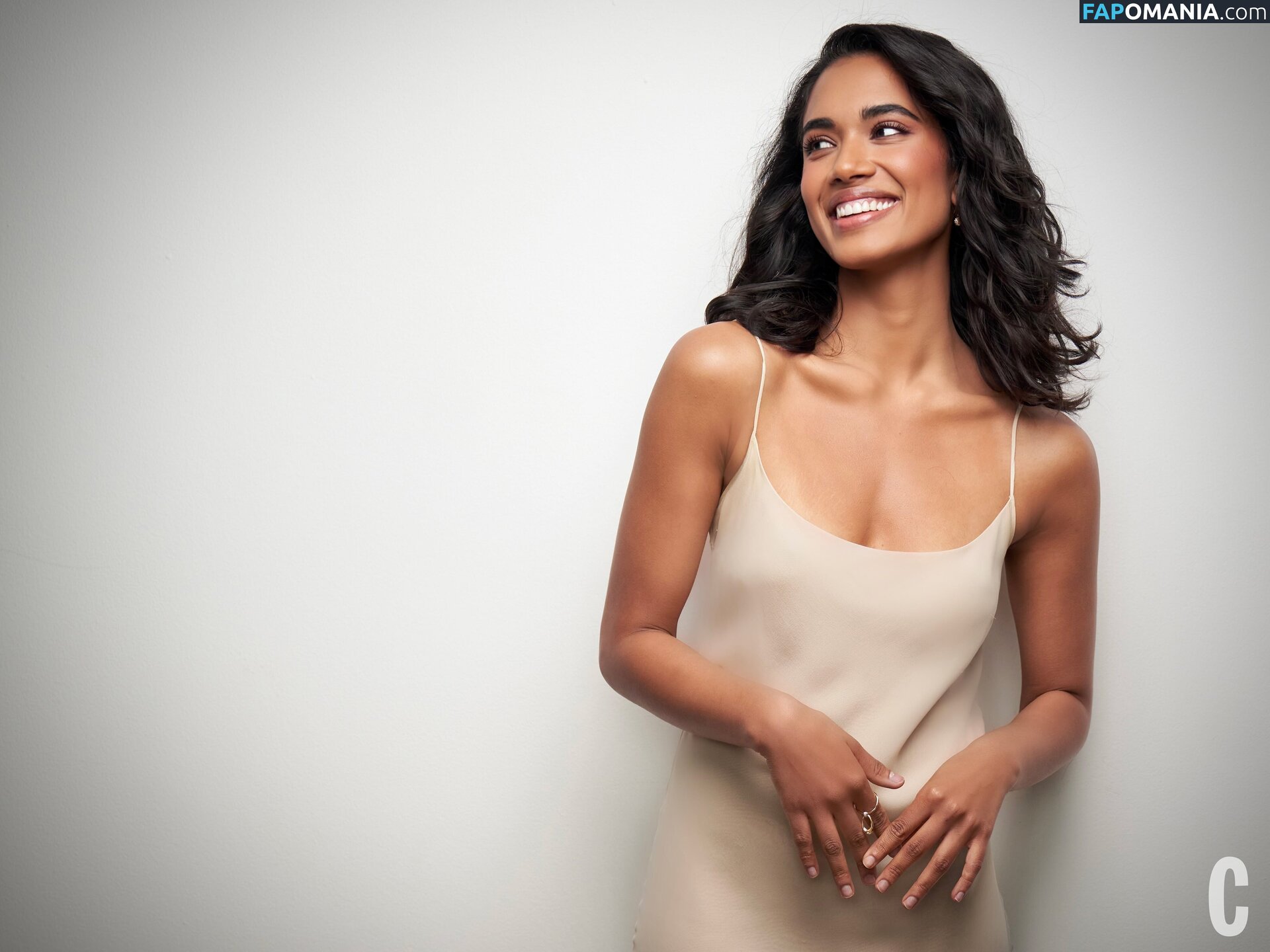 Supriya Ganesh / SupriyaGanesh / https: / supriyaganesh_ ヌード OnlyFans  流出写真 #2