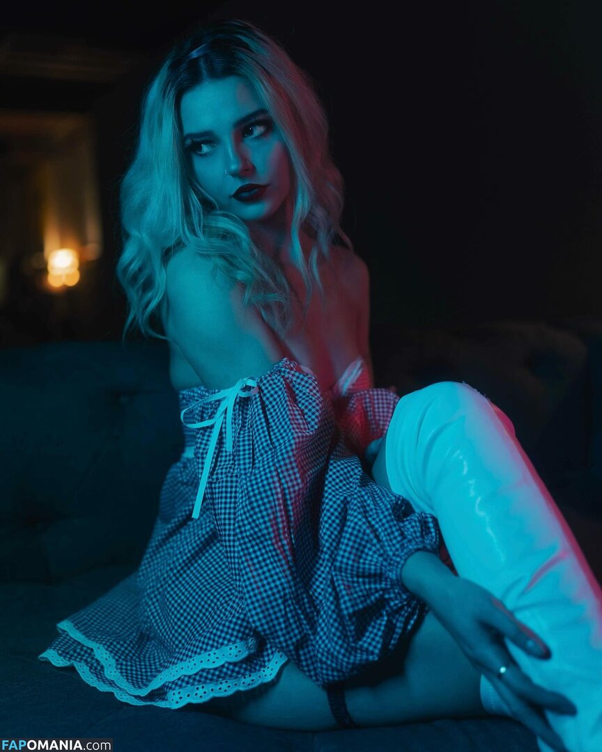 Sweetdistortion / sasha_simple ヌード OnlyFans  流出写真 #10