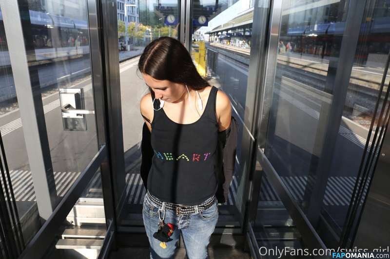 Swiss-Girl / https: / swiss-girl-vip / swissgirlvanessa ヌード OnlyFans  流出写真 #12
