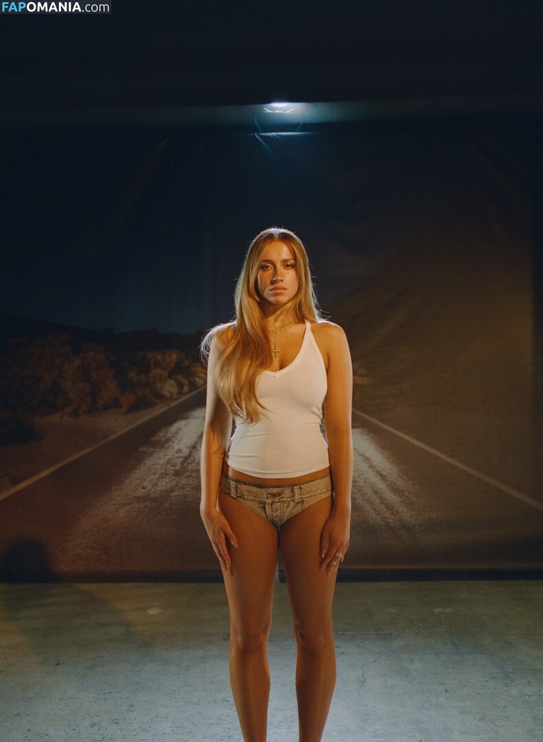 Tate McRae / tatemcrae / u41351078 ヌード OnlyFans  流出写真 #17