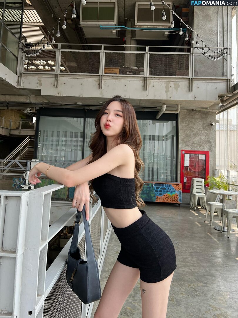 Thai Girls ???????? / best.thai.girls ヌード OnlyFans  流出写真 #111