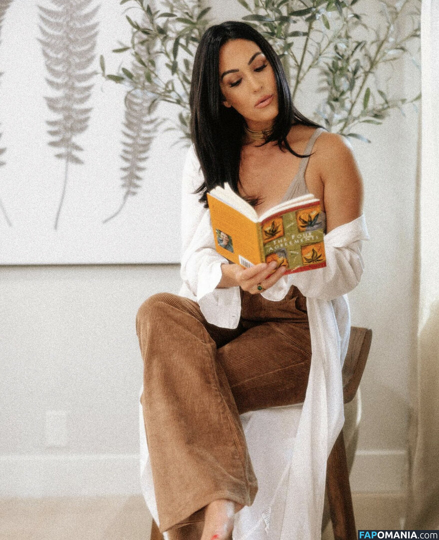 Nikki Bella & Brie Bella / The Bella Twins / thenikkibella ヌード OnlyFans  流出写真 #255