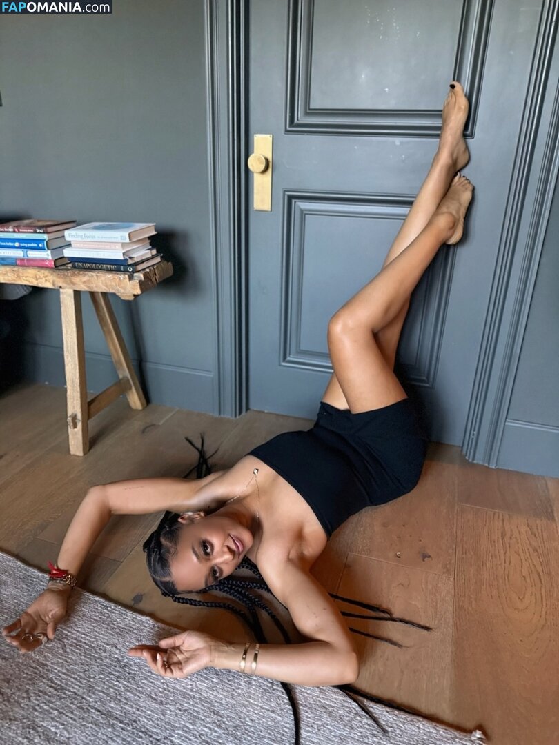 Tia Mowry / tiamowry ヌード OnlyFans  流出写真 #5