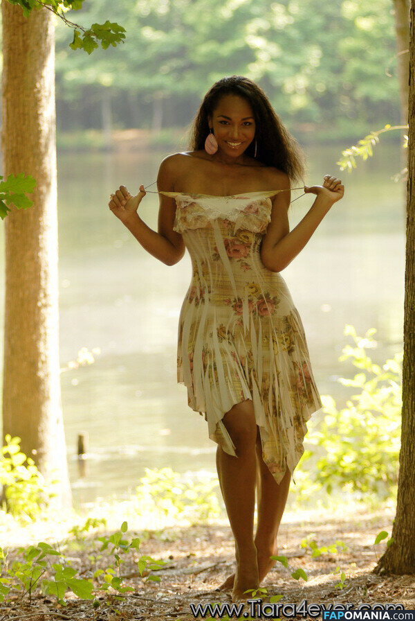 Tiara Harris / Tiara Kristine / Tiara_Kristine / hooters_best / tiarakristine / tkristine ヌード OnlyFans  流出写真 #5