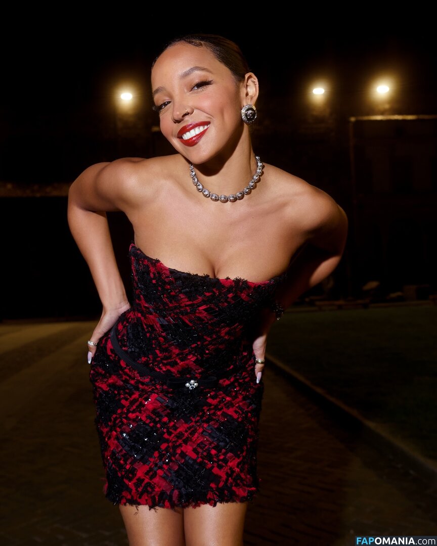 Tinashe / https: / nakikaching / tinashenow ヌード OnlyFans  流出写真 #435