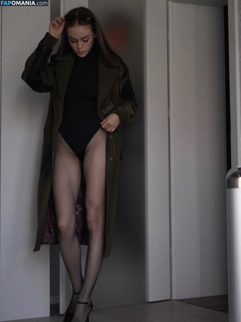 tlisliz ヌード OnlyFans  流出写真 #2