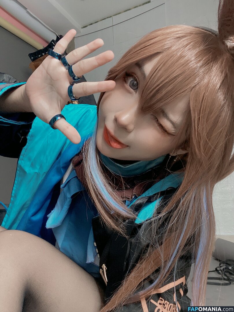 Umeko J / https: / umekoj0910 / umekoj0910_ / umekojcosplayer ヌード OnlyFans  流出写真 #1605