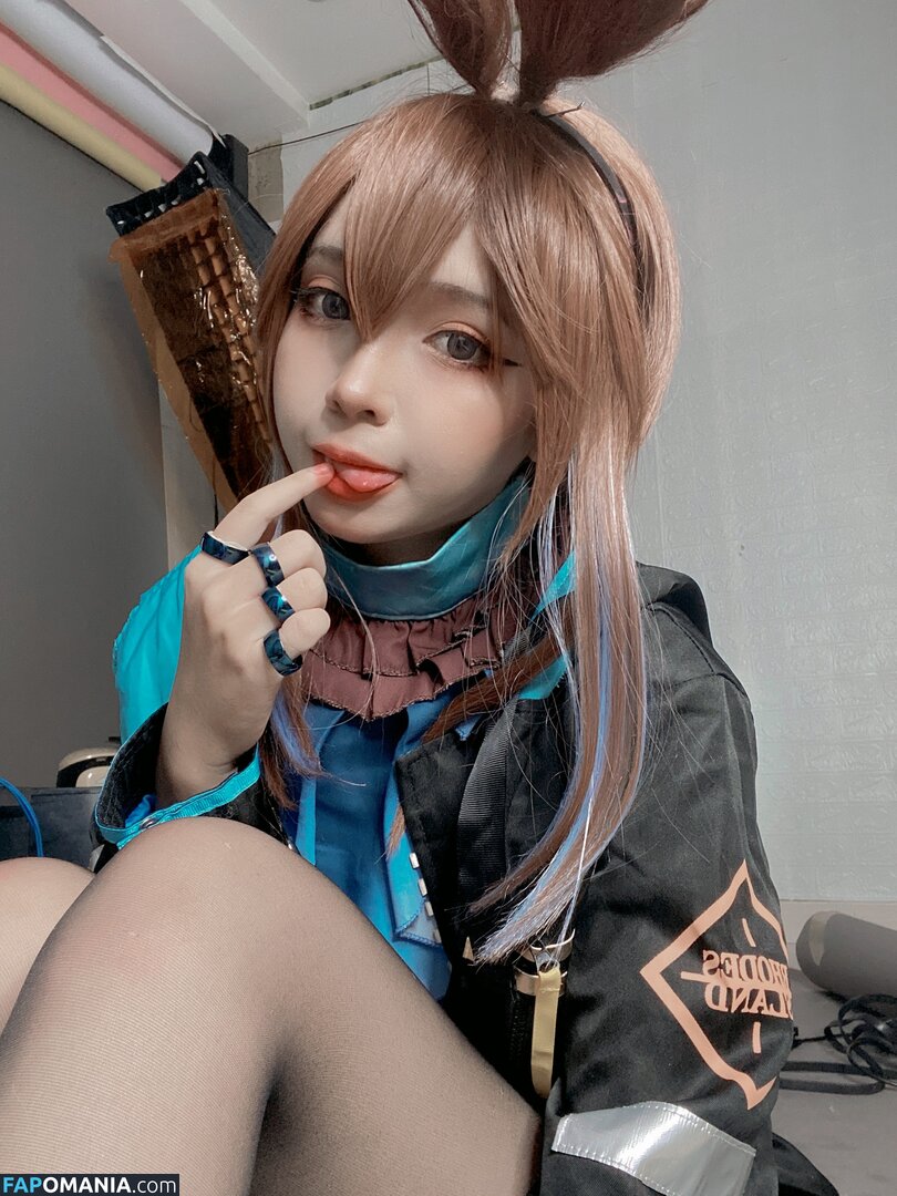 Umeko J / https: / umekoj0910 / umekoj0910_ / umekojcosplayer ヌード OnlyFans  流出写真 #1609