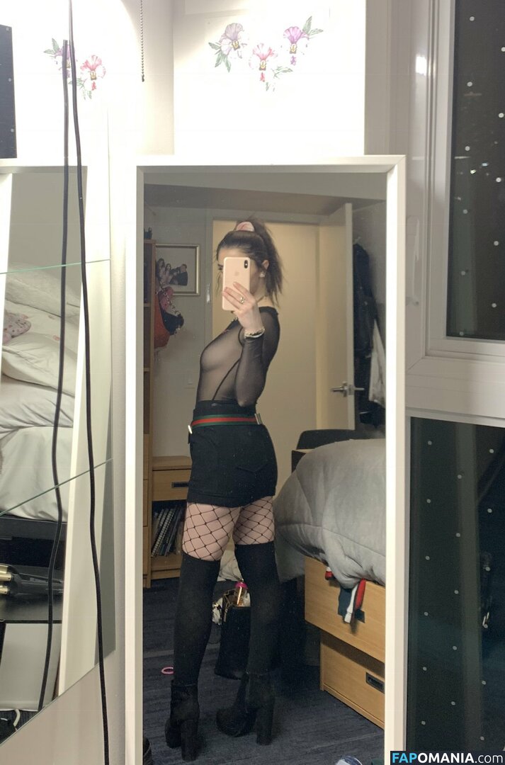 Talia Benmor / Urfavangel666 / misslavoie / onlyfans_igbaddies ヌード OnlyFans  流出写真 #2