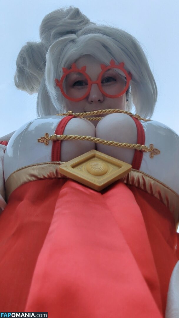 Usatame / UsatameCosplay ヌード OnlyFans  流出写真 #7