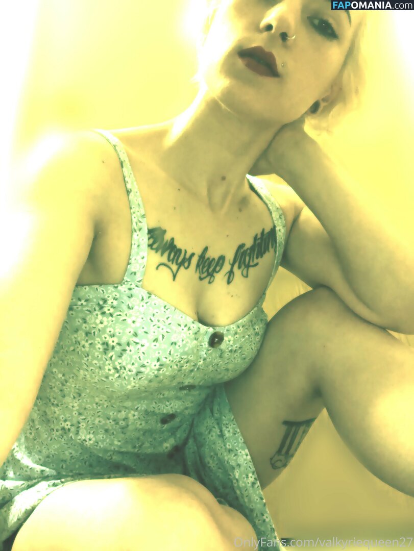 icequeen01_ / valkyriequeen27 ヌード OnlyFans  流出写真 #11