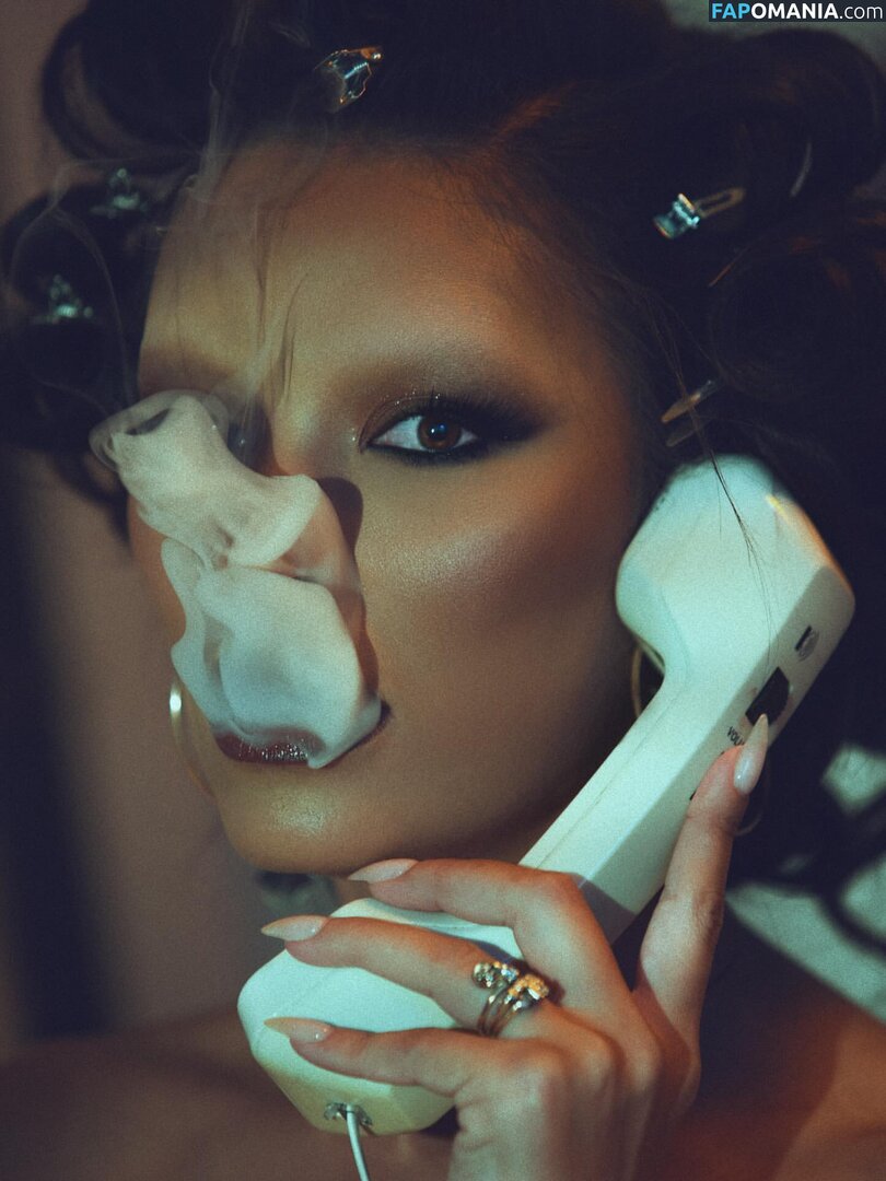 Vanessa Curry / https: / vanessacurry ヌード OnlyFans  流出写真 #2