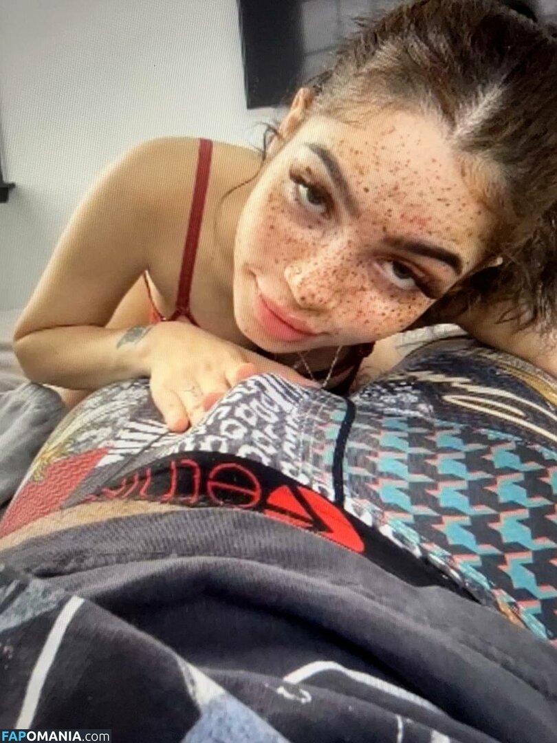 howloud / vanessaswrlddd ヌード OnlyFans  流出写真 #4