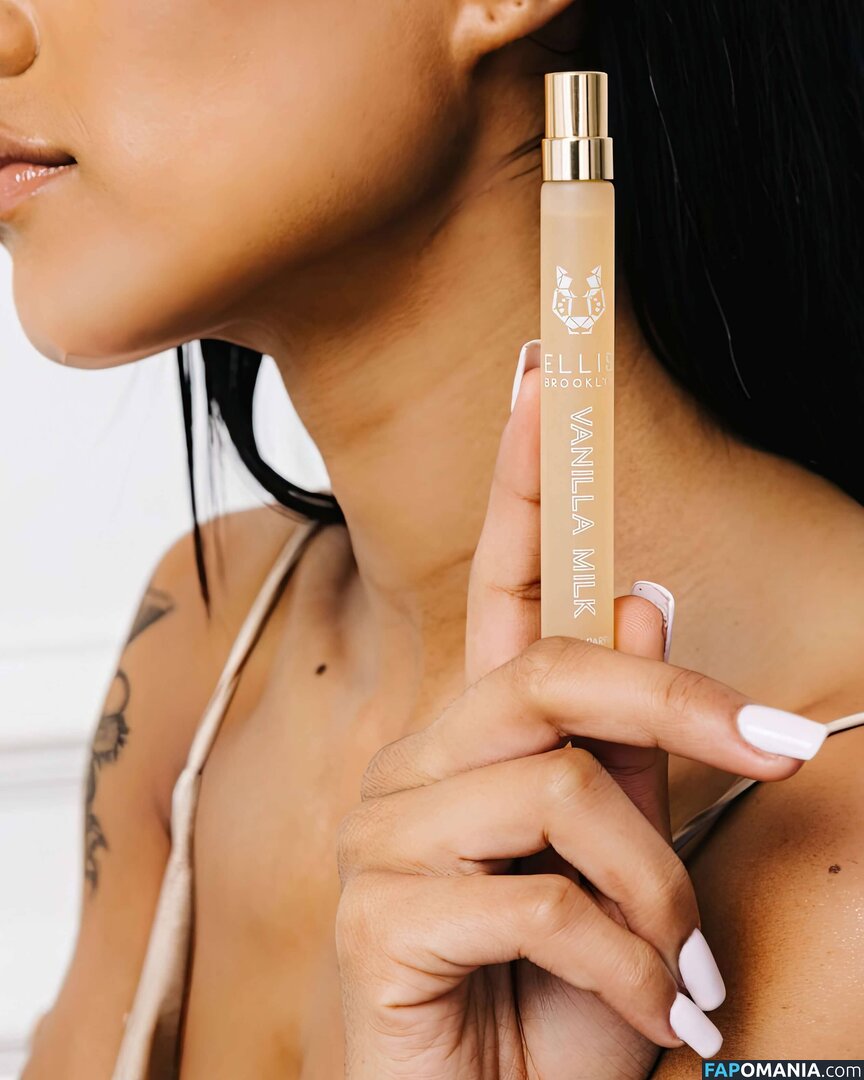 Vanilla Milk ヌード OnlyFans  流出写真 #3