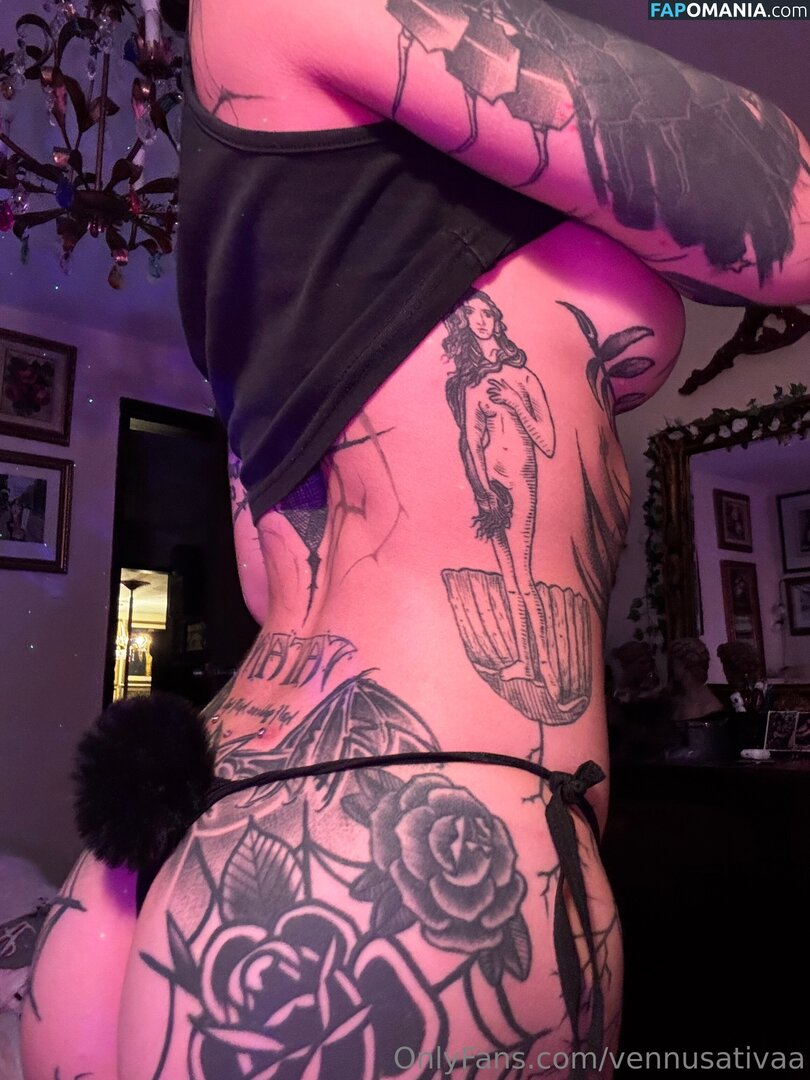 vennusativaa / vennussativahot ヌード OnlyFans  流出写真 #2