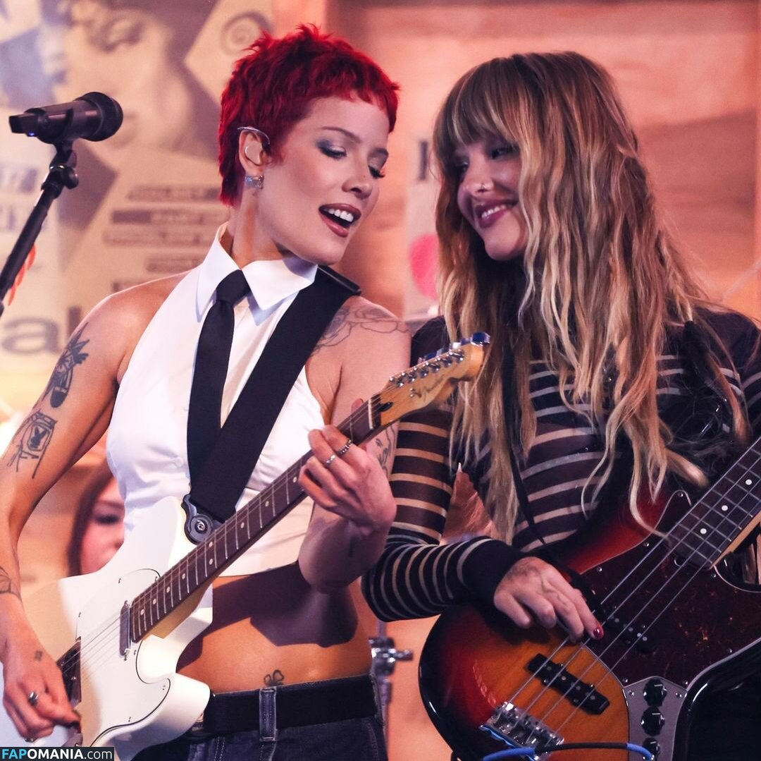 Maneskin bassist / Victoria De Angelis / vicdeangelis ヌード OnlyFans  流出写真 #1084