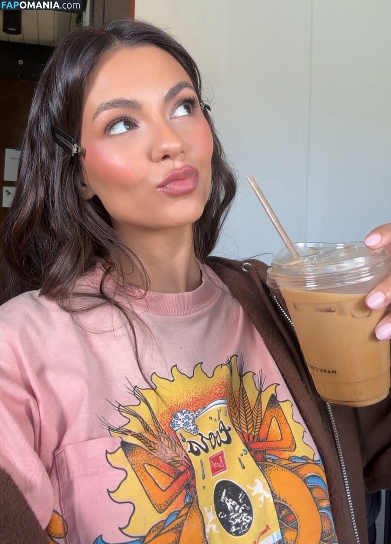 Victoria Justice / https: / victoriajustice ヌード OnlyFans  流出写真 #40