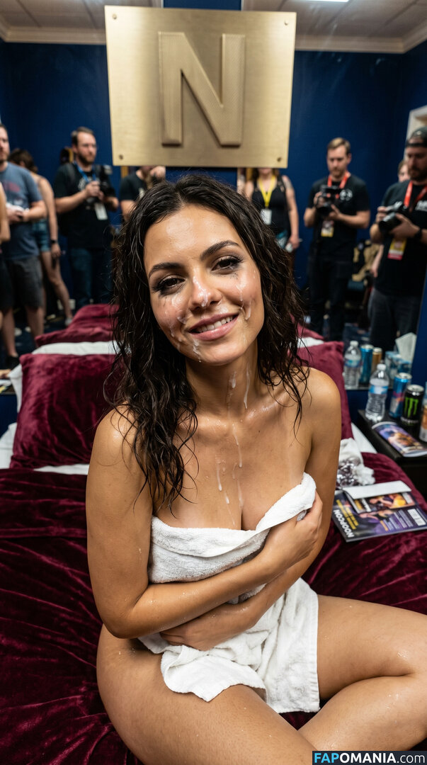 Victoria Justice / https: / victoriajustice ヌード OnlyFans  流出写真 #92