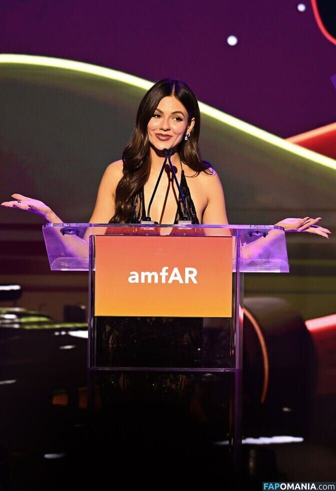Victoria Justice / https: / victoriajustice ヌード OnlyFans  流出写真 #111