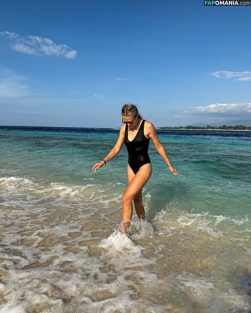 Viktoriia Tkachuk / https: / viktoriiatkachuk_ / viktorytkachuk ヌード OnlyFans  流出写真 #6