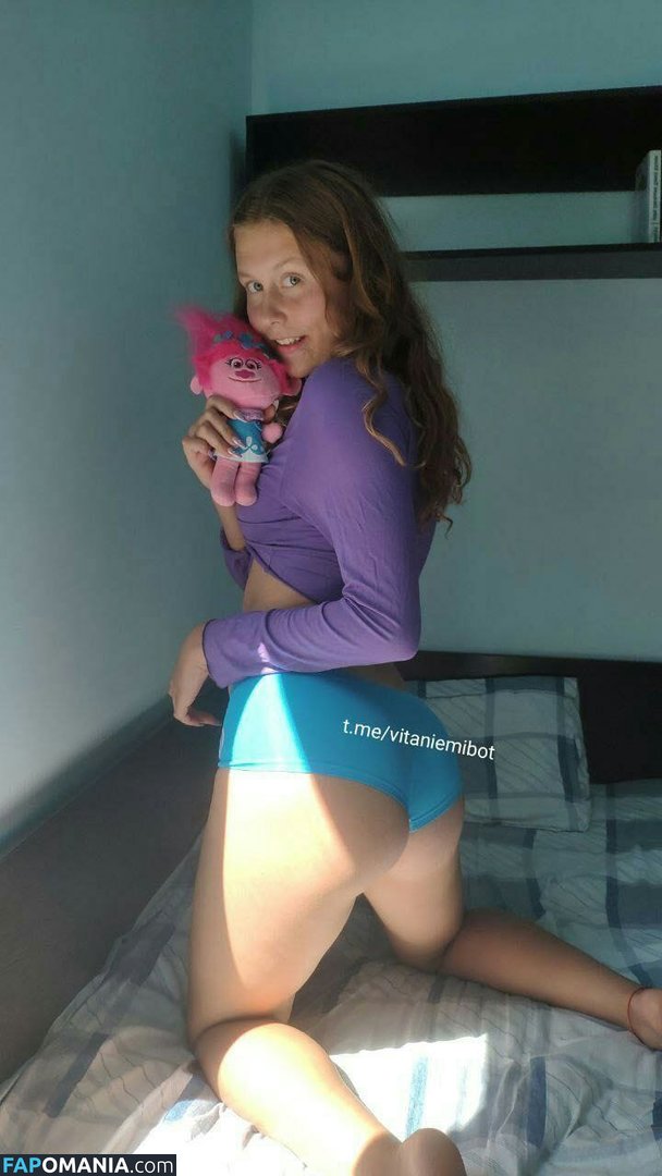 _vitaniemi01 / bloom.xvi / nayane_vitali01 / vitaniemi ヌード OnlyFans  流出写真 #78