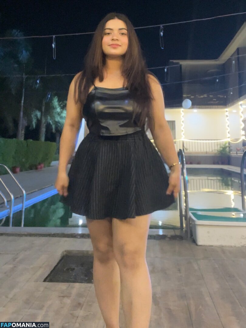 Wanderlust.rawat / ammu_rawat19 ヌード OnlyFans  流出写真 #6