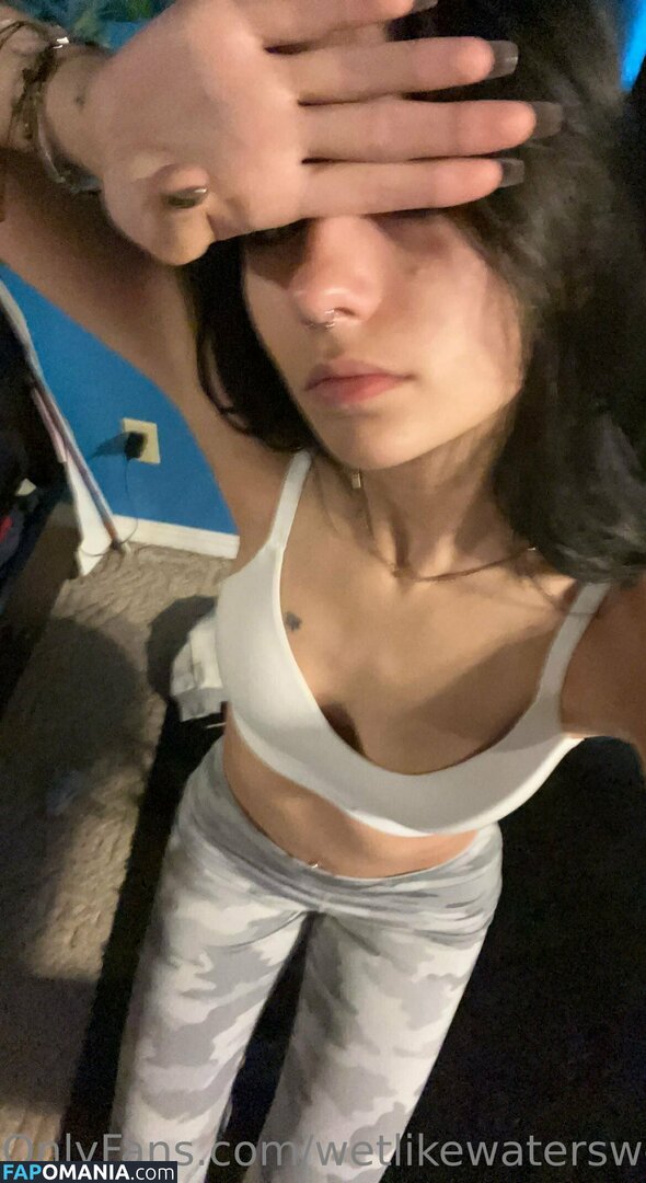 Acacia Gracelyn / The.better.acacia / acacia_gracelyn / wetlikewatersweetlike ヌード OnlyFans  流出写真 #13