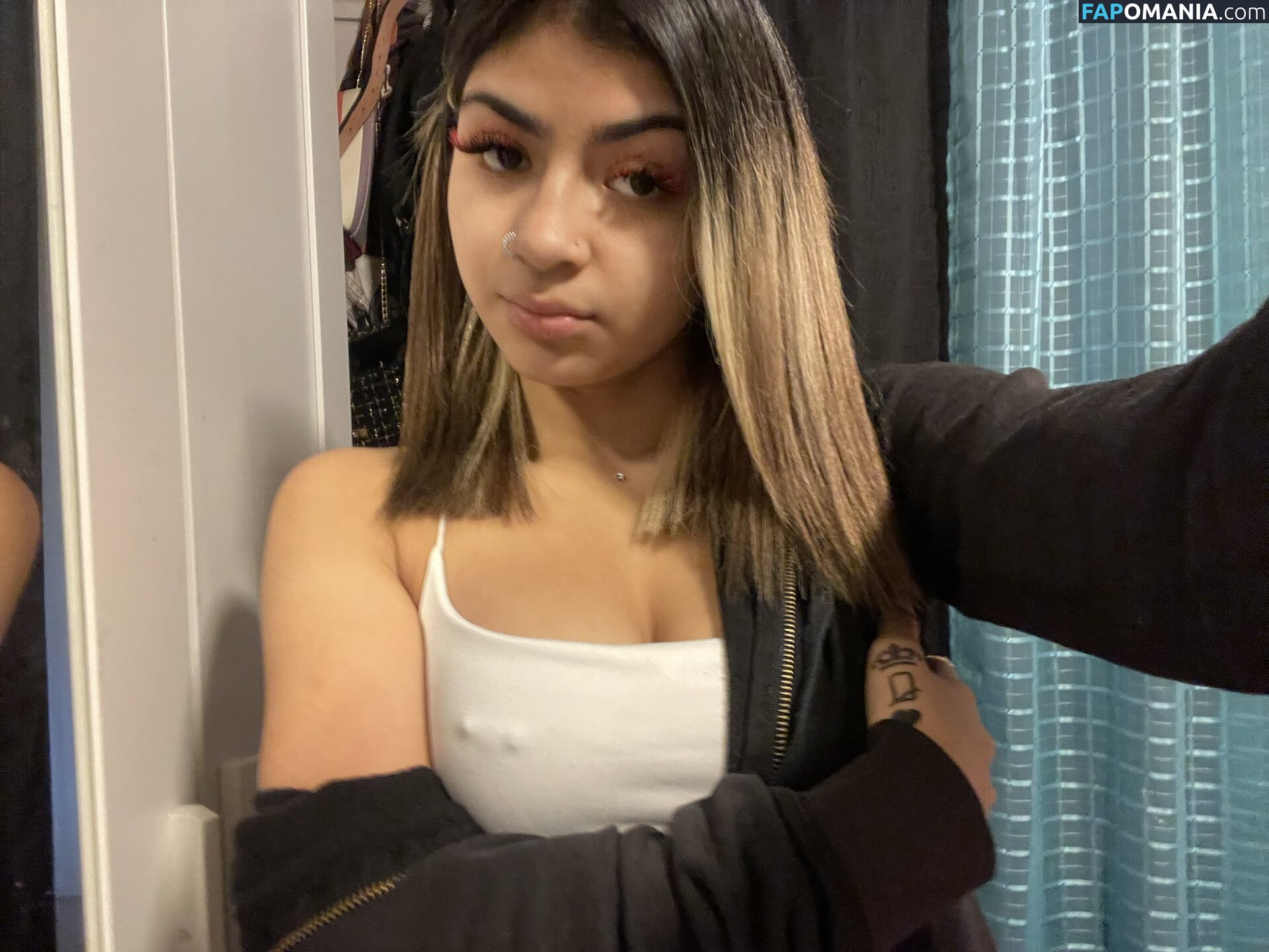 LisvedGarcia / https: / lizved._.47 / wetttassliz ヌード OnlyFans  流出写真 #4