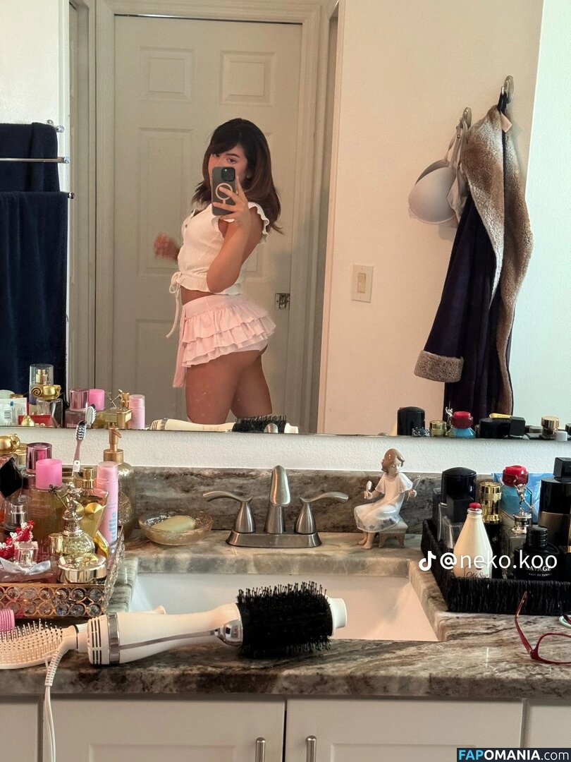 https: / widowmako ヌード OnlyFans  流出写真 #9