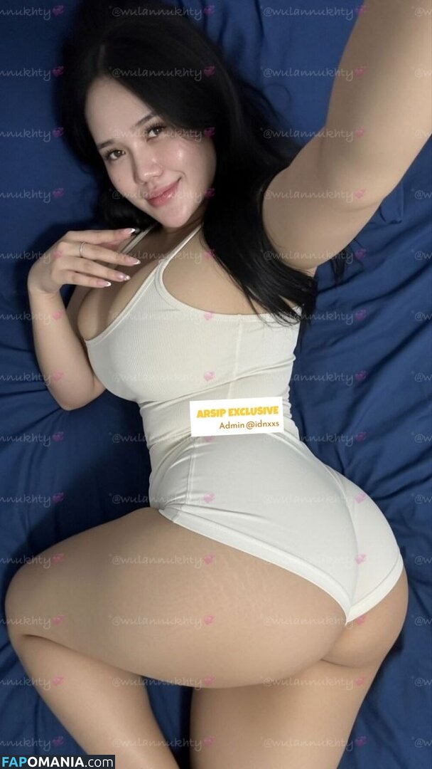 fitriwln / https: / wulannukhty / xxbbywlnn ヌード OnlyFans  流出写真 #5