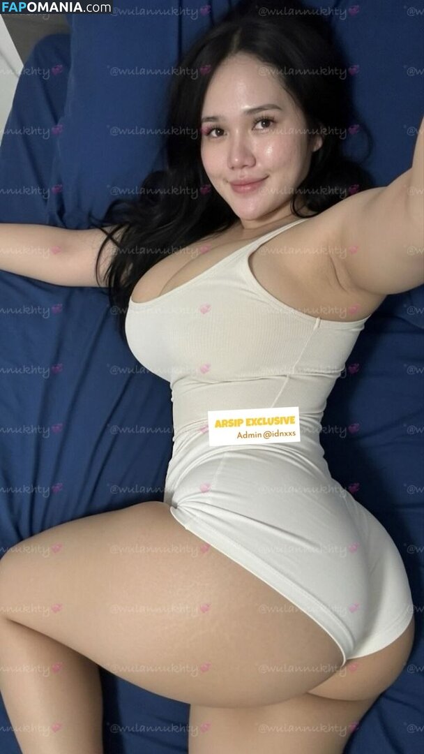 fitriwln / https: / wulannukhty / xxbbywlnn ヌード OnlyFans  流出写真 #6