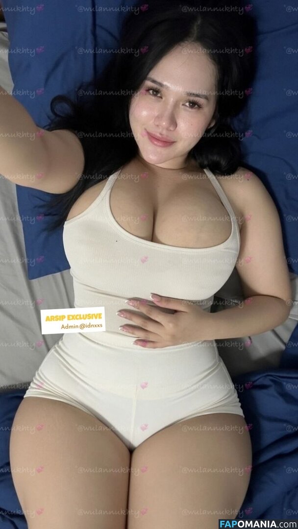 fitriwln / https: / wulannukhty / xxbbywlnn ヌード OnlyFans  流出写真 #9