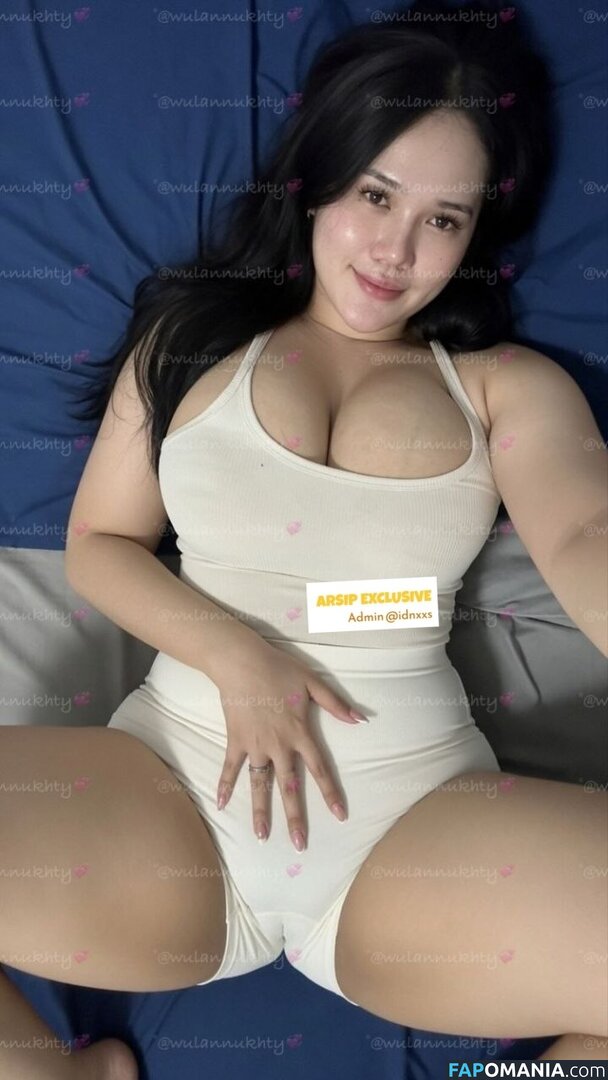 fitriwln / https: / wulannukhty / xxbbywlnn ヌード OnlyFans  流出写真 #10