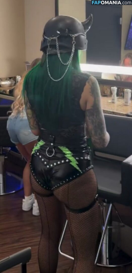 Shotzi Blackheart / ShotziWWE / WWE Shotzi ヌード OnlyFans  流出写真 #4