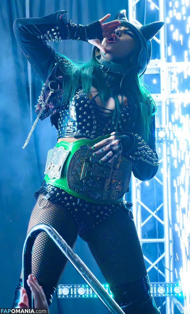 Shotzi Blackheart / ShotziWWE / WWE Shotzi ヌード OnlyFans  流出写真 #11