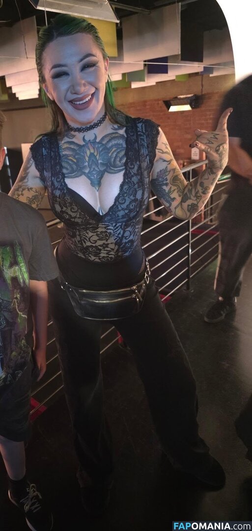 Shotzi Blackheart / ShotziWWE / WWE Shotzi ヌード OnlyFans  流出写真 #24