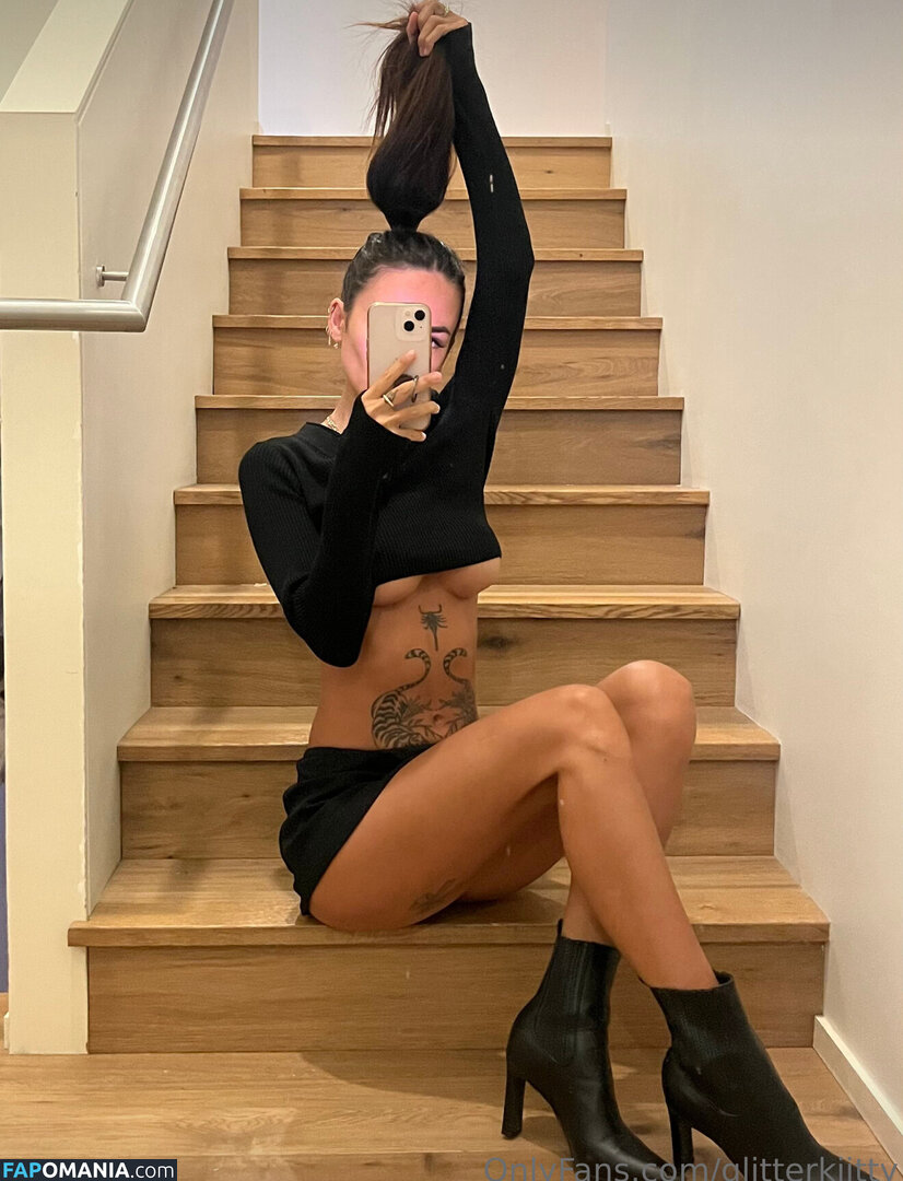 Sarahturnerr_ / xx.sarahturner.xx / xx.turner.xx ヌード OnlyFans  流出写真 #2