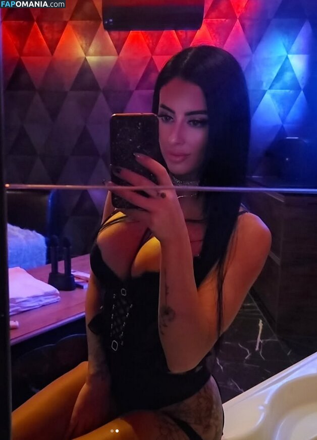 _yourfavouriteflower / https: / yourfavouritelittlebrat ヌード OnlyFans  流出写真 #1