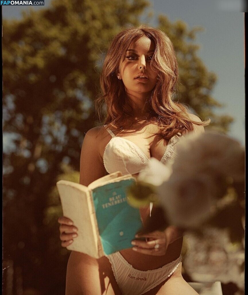 Zahia Dehar / zahiaofficiel ヌード OnlyFans  流出写真 #297