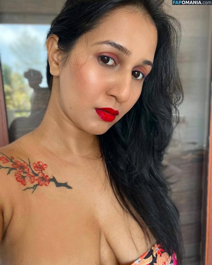 Sewwandi Pathirana / Zewwandi / _zewwandi_ ヌード OnlyFans  流出写真 #2