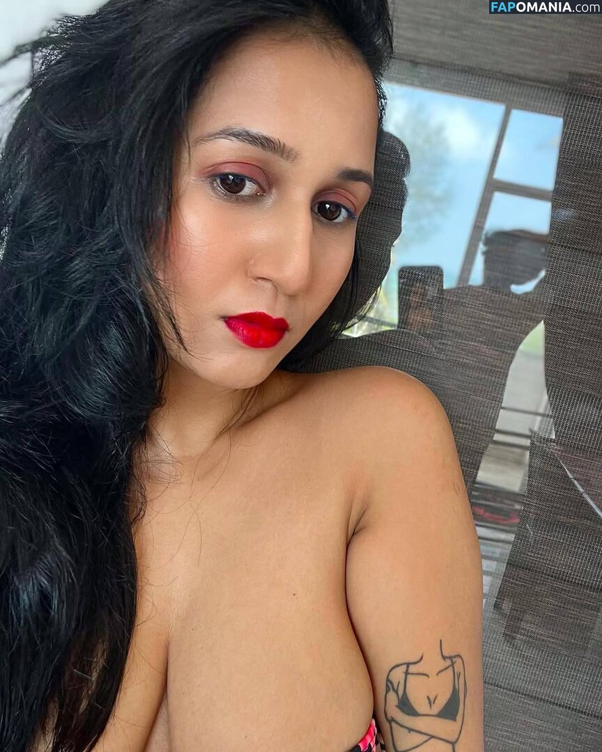 Sewwandi Pathirana / Zewwandi / _zewwandi_ ヌード OnlyFans  流出写真 #3
