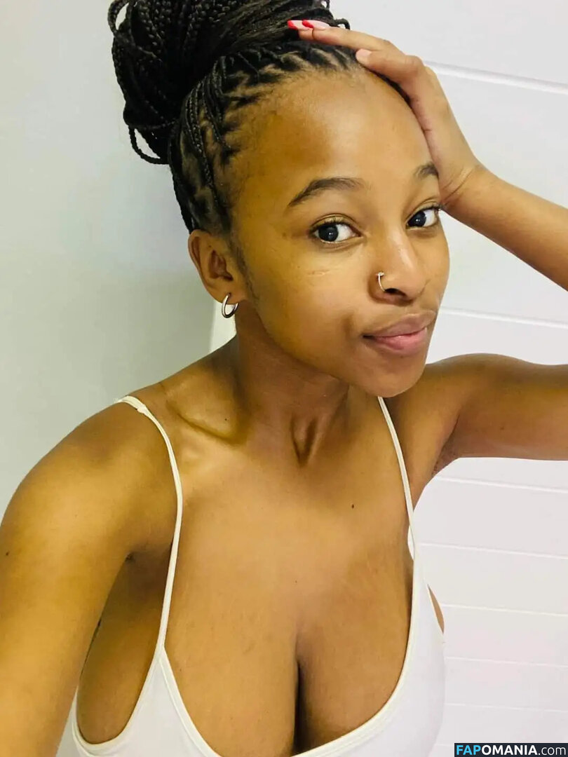 Zizipho Ondiswa / majokwenizizipho / zizipho_majokweni ヌード OnlyFans  流出写真 #10